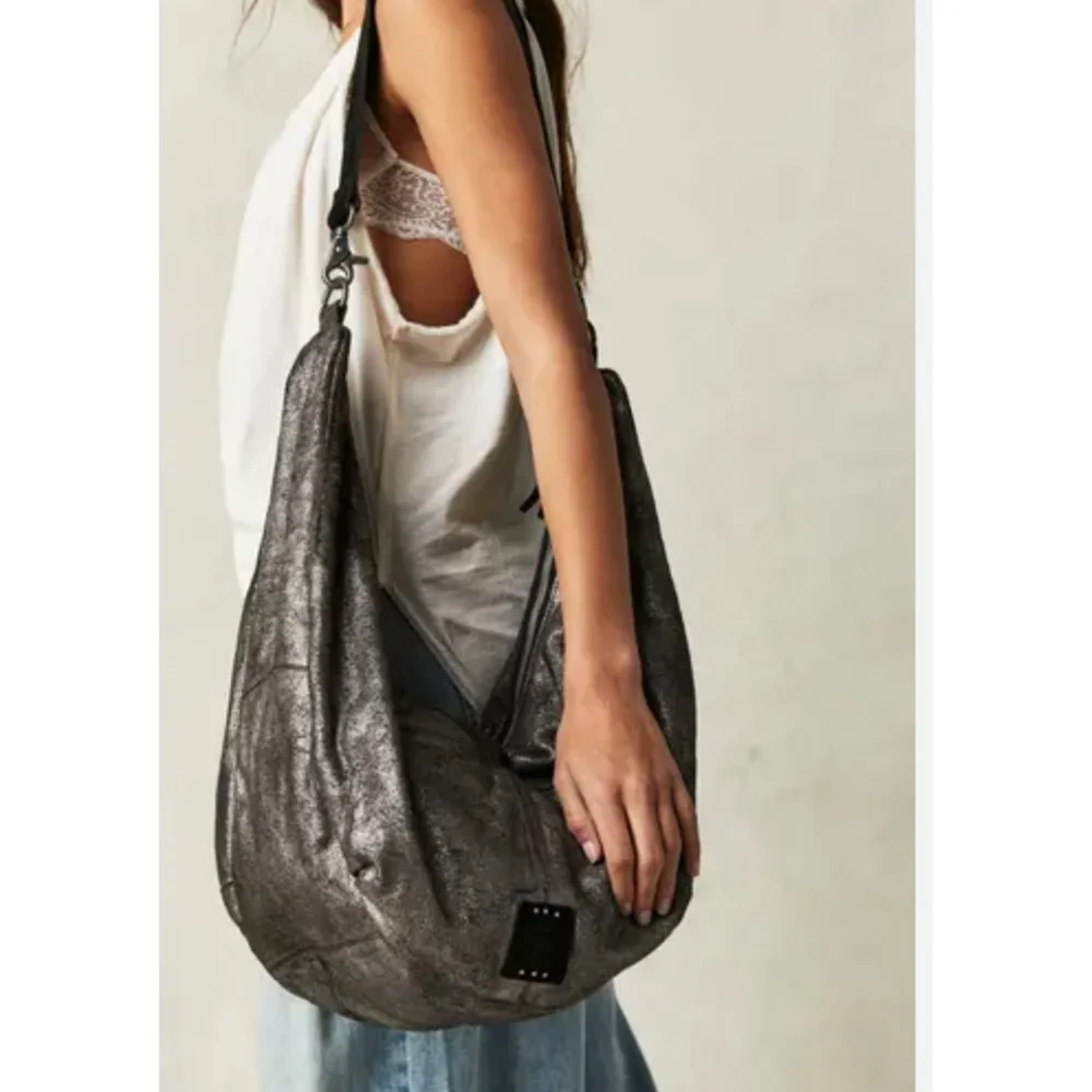 Free People We The Free Sparta Sling Bag Crossbody Perla Neutral Metallic